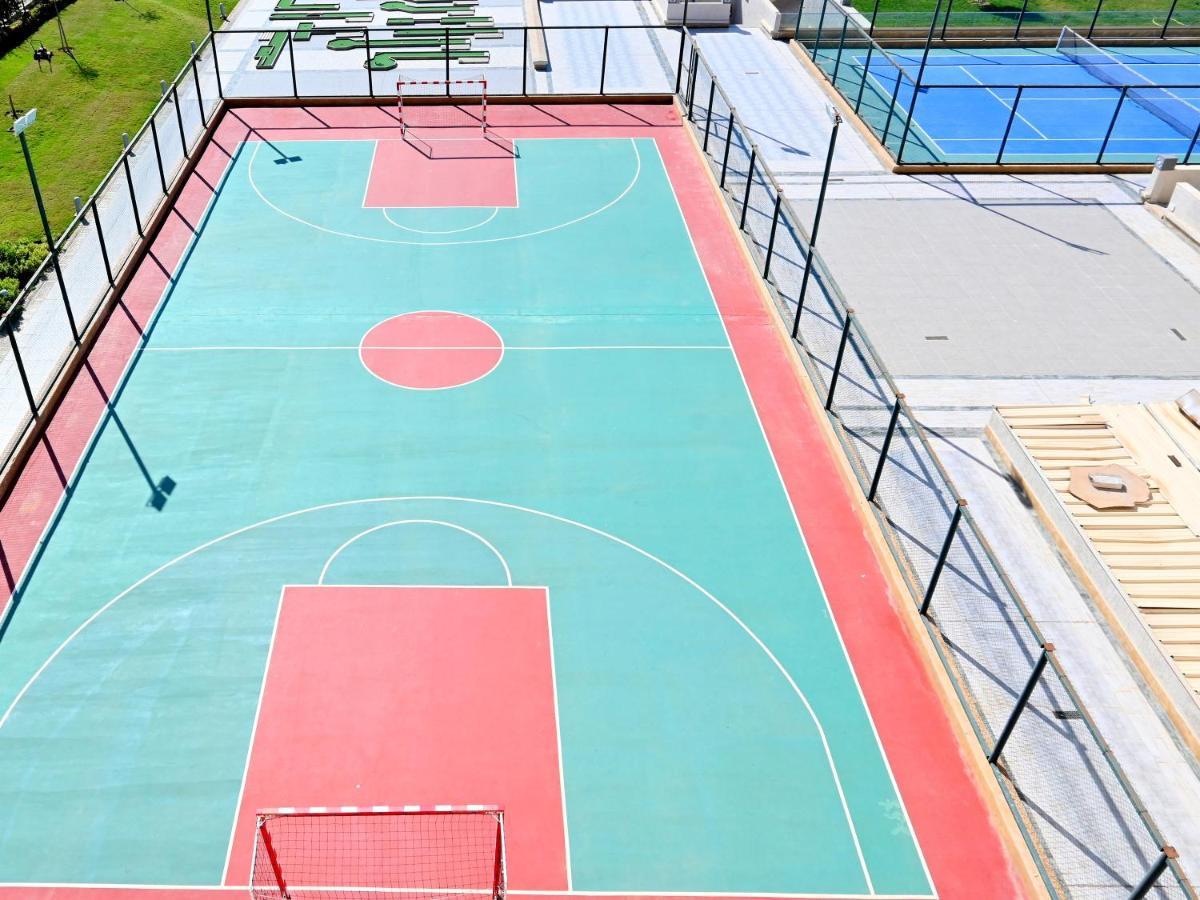 Pickalbatros White Beach Taghazout (Adults Only) Esterno foto A futsal court