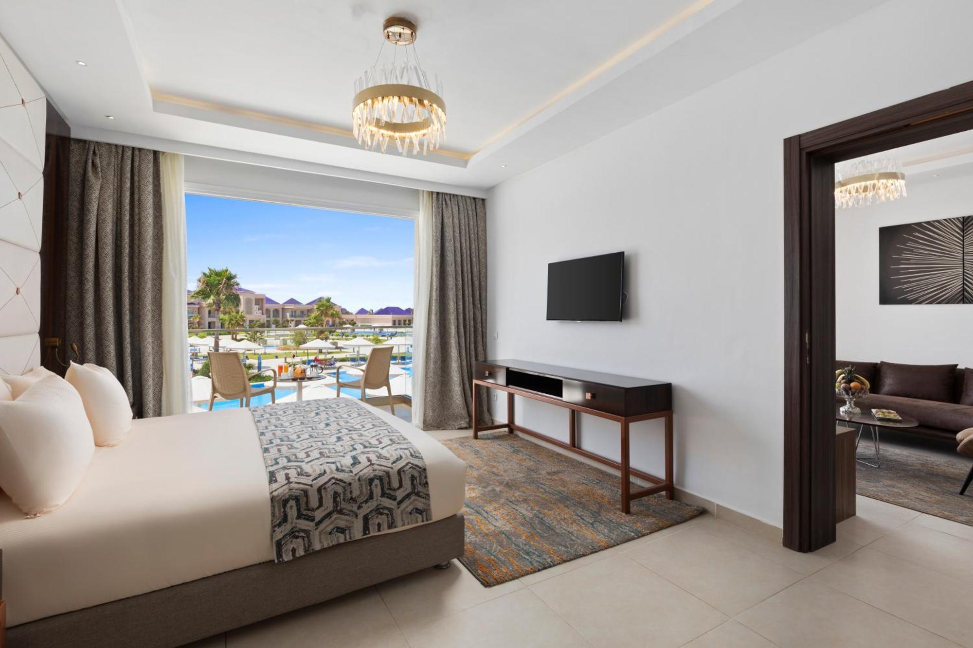 Pickalbatros White Beach Taghazout (Adults Only) Esterno foto A bedroom at the hotel