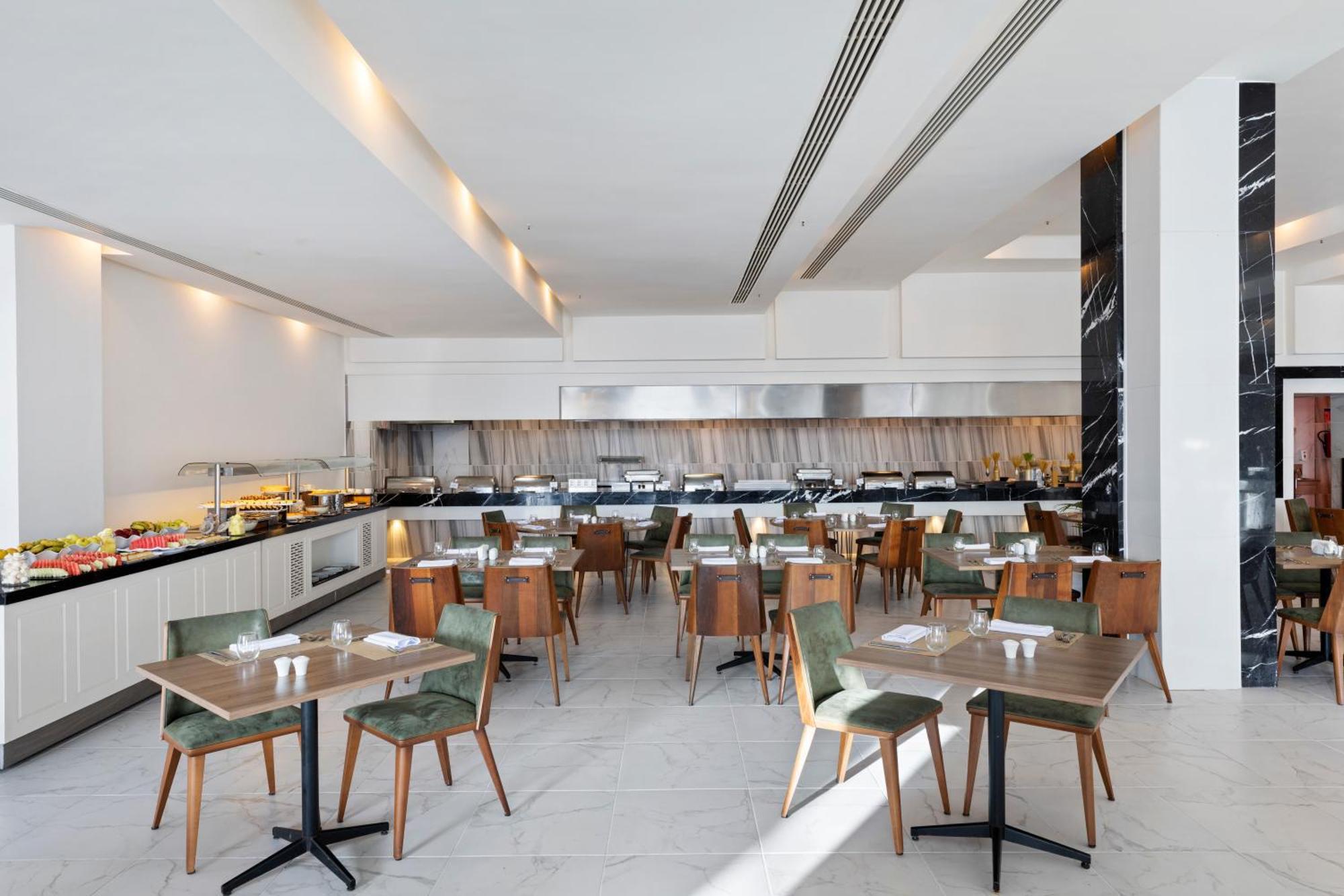 Pickalbatros White Beach Taghazout (Adults Only) Esterno foto The restaurant